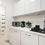 Viola - Free Parking And Balcony *