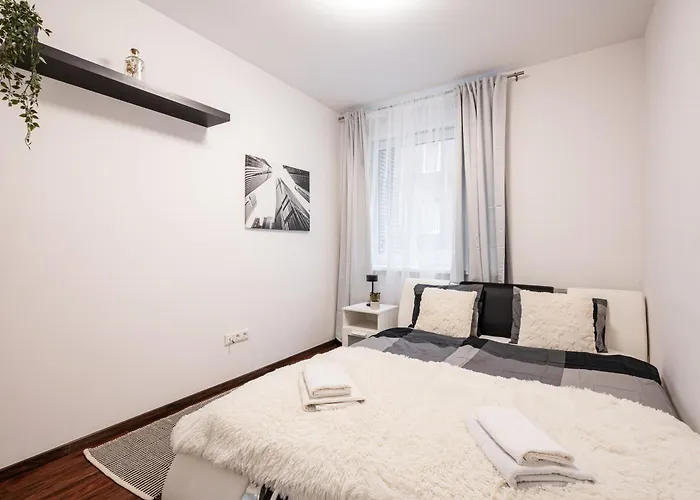 Viola - Free Parking And Balcony Apartmán *