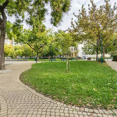 Viola - Free Parking And Balcony